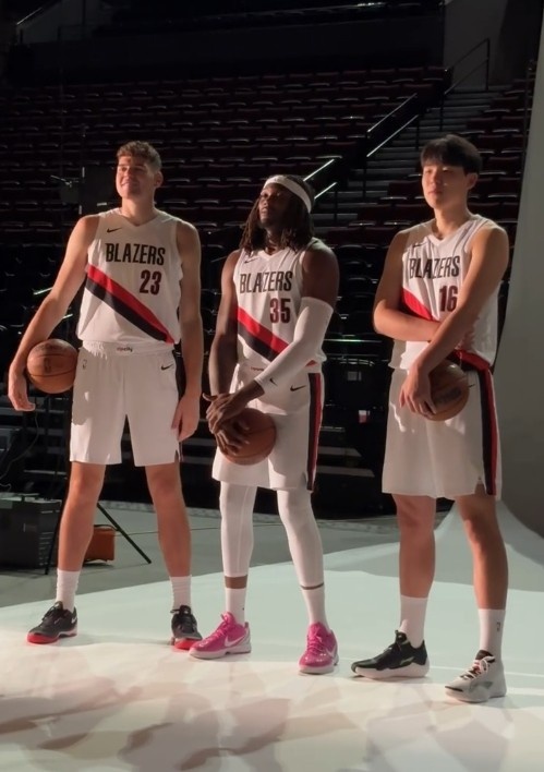 队记：杨瀚森新赛季场均出场约14分钟 相信罗威很快会回来